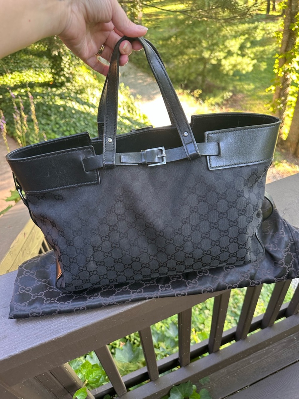 Gucci Belt Tote - Picture 2 of 10